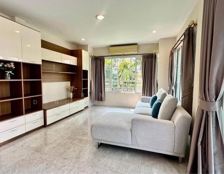 Nantawan Sathorn-Ratchaphruk, Bangkok, Soi Mooban Nanthawan, Bang Waek, Phasi Charoen, Bangkok, 4 Bedrooms, 352 sqm, Single Detached House For Rent, by Trinnaya Dungsirisangthong, 500537063 - DDproperty.com