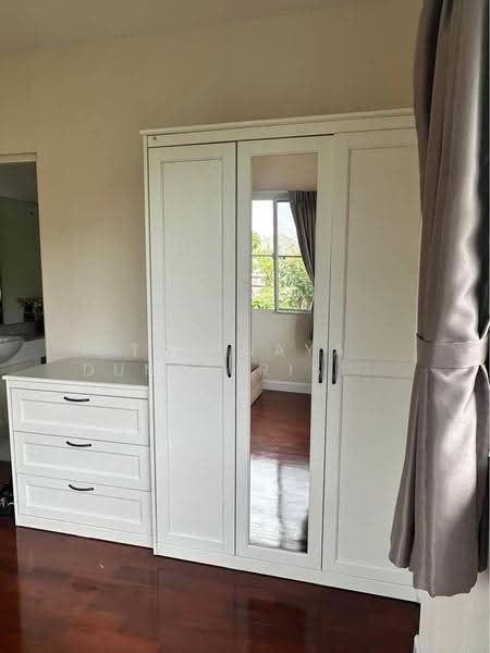 Nantawan Sathorn-Ratchaphruk, Bangkok, Soi Mooban Nanthawan, Bang Waek, Phasi Charoen, Bangkok, 4 Bedrooms, 352 sqm, Single Detached House For Rent, by Trinnaya Dungsirisangthong, 500537063 - DDproperty.com