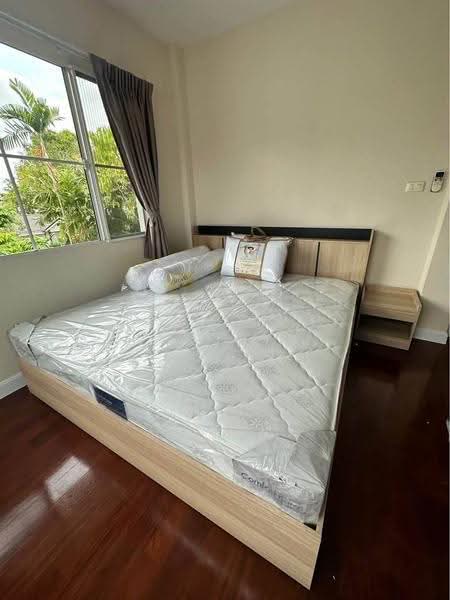Nantawan Sathorn-Ratchaphruk, Bangkok, Soi Mooban Nanthawan, Bang Waek, Phasi Charoen, Bangkok, 4 Bedrooms, 352 sqm, Single Detached House For Rent, by Trinnaya Dungsirisangthong, 500537063 - DDproperty.com
