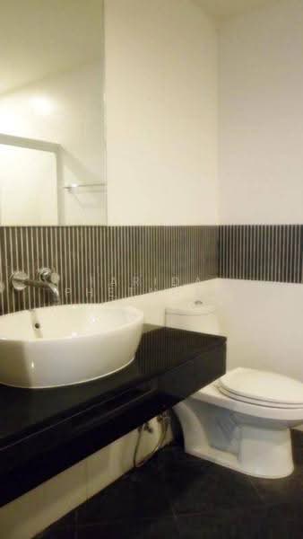 Urbana Sathorn, Bangkok, 55 South Sathorn Road, Thung Maha Mek, Sathon, Bangkok, 1 Bedroom, 70 sqm, Condo For Rent, by Farida Phetnuam, 500537083 - DDproperty.com