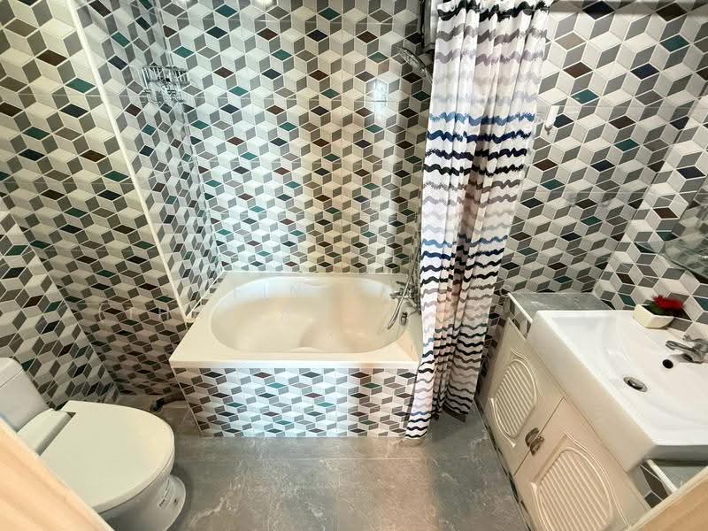Ladda Condo View, Chon Buri (Pattaya), Cherm Chom Phon Road, Si Racha, Chon Buri (Pattaya), 2 Bedrooms, 62 sqm, Condo For Rent, by Infinity EEC (Thailand) Co., Ltd., 500537084 - DDproperty.com
