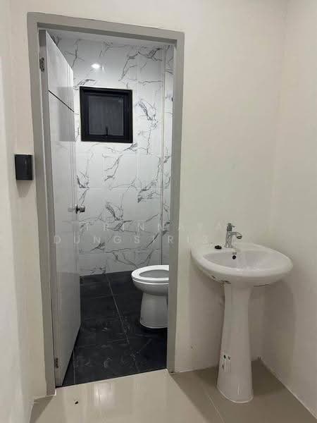 undefined, Bangkok, Bang Chuek Nang, Taling Chan, Bangkok, 4 Bedrooms, 382 sqm, Single Detached House For Sale, by Trinnaya Dungsirisangthong, 500537099 - DDproperty.com