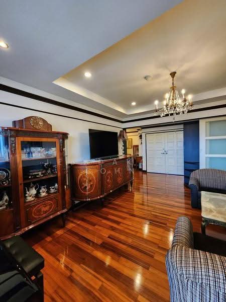Floraville Condominium, Bangkok, 51 Pattanakarn, Suan Luang, Bangkok, 1 Bedroom, 83 sqm, Condo For Sale, by Jesadakorn Cohn, 500537101 - DDproperty.com