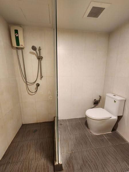 Floraville Condominium, Bangkok, 51 Pattanakarn, Suan Luang, Bangkok, 1 Bedroom, 83 sqm, Condo For Sale, by Jesadakorn Cohn, 500537101 - DDproperty.com
