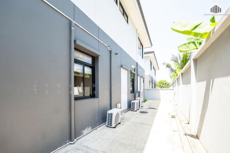 Bourton Residence Rama II, Bangkok, 108 Bourton Residence Village, Bangmot, Thung Khru, Bangkok, 4 Bedrooms, 312 sqm, Single Detached House For Sale, by คุณจา, 500537106 - DDproperty.com