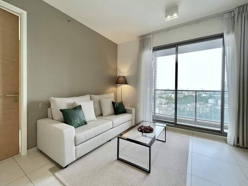 The Lofts Ekkamai, Bangkok, 1415 Sukhumvit Road, Phra Kanong Nua, Watthana, Bangkok, 1 Bedroom, 45 sqm, Condo For Rent, by Farida Phetnuam, 500537112 - DDproperty.com