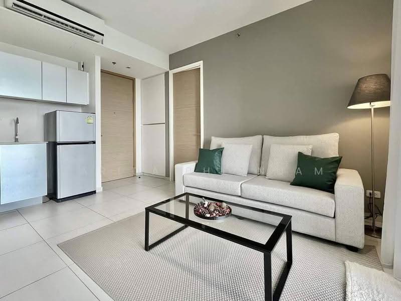 The Lofts Ekkamai, Bangkok, 1415 Sukhumvit Road, Phra Kanong Nua, Watthana, Bangkok, 1 Bedroom, 45 sqm, Condo For Rent, by Farida Phetnuam, 500537112 - DDproperty.com