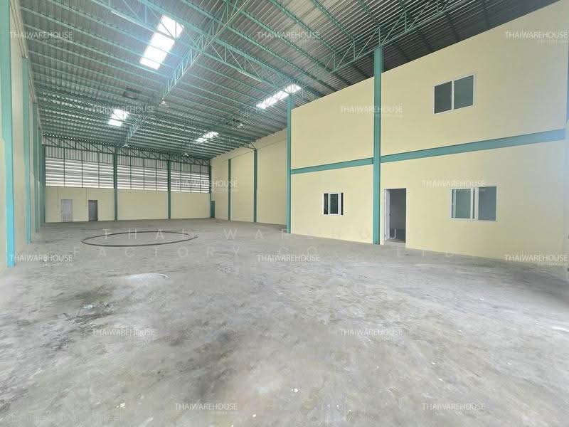 โรงงานและโกดังให้เช่า 384 ตร.ม. คลองสอง คลองหลวง ปทุมธานี ติดถนนใหญ่ รถตู้คอนเทนเนอร์ 40 ฟุตเข้าได้, ปทุมธานี, คลองสอง, คลองหลวง, ปทุมธานี, 384 ตร.ม., โกดัง-โรงงาน ให้เช่า, โดย THAI WAREHOUSE FACTORY CO., LTD., 500537132 - DDproperty.com