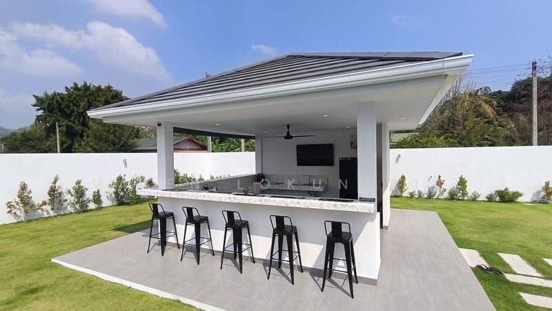 วิลล่า 4-ห้องนอน, ประจวบคีรีขันธ์, หินเหล็กไฟ, หัวหิน, ประจวบคีรีขันธ์, 390 ตร.ม., วิลล่า ขาย, โดย Valen Lokunpai , 500537148 - DDproperty.com
