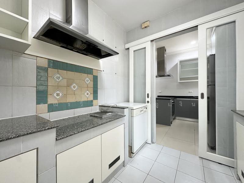 Narasiri Pattanakarn-Srinakarin, Bangkok, 878 Soi Srinakarin 20, Khlong Chan, Bang Kapi, Bangkok, 4 Bedrooms, 375 sqm, Single Detached House For Rent, by คุณรวีวรรณ อู่เงิน, 500537157 - DDproperty.com