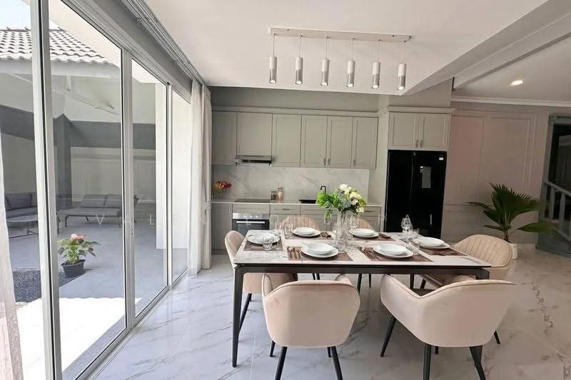 undefined, Chon Buri (Pattaya), Nong Pru, Bang Lamung (Pattaya), Chon Buri (Pattaya), 4 Bedrooms, 250 sqm, Villa For Sale, by Valen Lokunpai , 500537167 - DDproperty.com