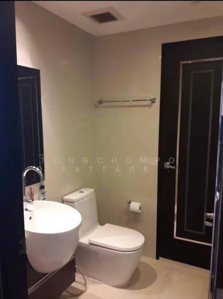 Sky Walk Residences, Bangkok, 1599 Sukhumvit Road, Phra Kanong Nua, Watthana, Bangkok, 2 Bedrooms, 101 sqm, Condo For Sale, by Tongchompoo Pattanachaiwongkoon, 500537195 - DDproperty.com