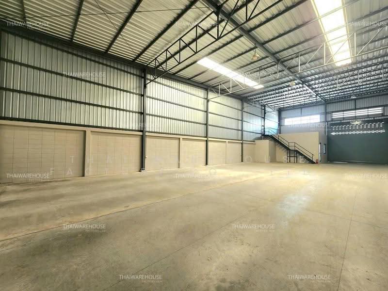 โรงงานและโกดังให้เช่า 360 ตร.ม. บางกร่าง เมืองนนทบุรี ติดถนนใหญ่ รถตู้คอนเทนเนอร์ 40 ฟุตเข้าได้, นนทบุรี, บางกร่าง, เมืองนนทบุรี, นนทบุรี, 360 ตร.ม., โกดัง-โรงงาน ให้เช่า, โดย THAI WAREHOUSE FACTORY CO., LTD., 500537223 - DDproperty.com