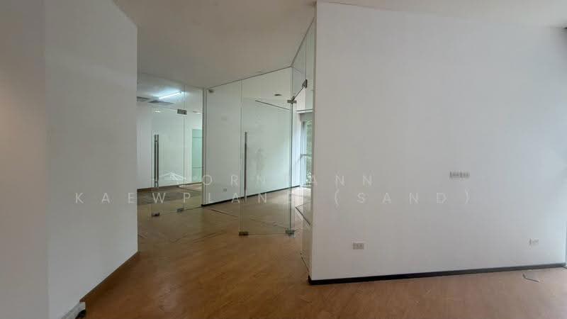 Fitted Office Space for Rent – 110 sq.m.| Wireless – Phloen Chit Zone (Connected to BTS Phloen Chit), Bangkok, Lumphini, Pathum Wan, Bangkok, , 110 sqm, Office Space For Rent, by Pornpann Kaewplang (Sand), 500537290 - DDproperty.com