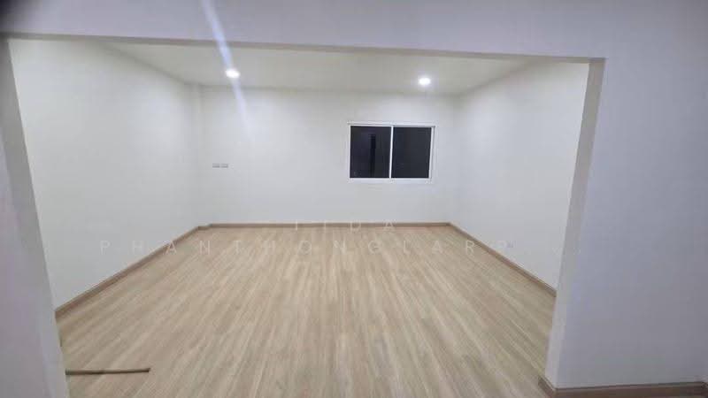 Warehouse with office for rent or sale in Lat Lum Kaeo – newly built, conveniently accessible, Pathum Thani, Lat Lum Kaeo, Pathum Thani, , 500 sqm, Warehouse/Factory For Rent, by Tida phanthonglarptawee, 500537301 - DDproperty.com