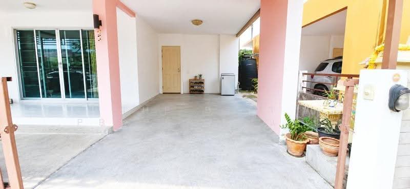 กีรดา แสนสุข, Chon Buri (Pattaya), Saen Suk, Muang Chon Buri, Chon Buri (Pattaya), 4 Bedrooms, 165 sqm, Semi-Detached House (Twin House) For Sale, by The Best Property แอน, 500537321 - DDproperty.com