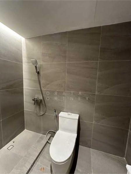 Baan Suanpetch, Bangkok, 18 Soi Sukhumvit 39, Khlong Tan Nua, Watthana, Bangkok, 2 Bedrooms, 135 sqm, Condo For Rent, by Oraya Fortney, 500537328 - DDproperty.com