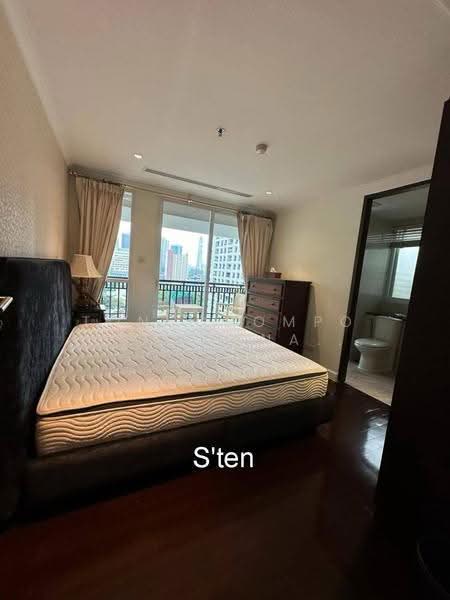 The Oleander, Bangkok, 44 Soi Sukhumvit 11, Khlongtoei Nua, Watthana, Bangkok, 4 Bedrooms, 285 sqm, Condo For Rent, by Tongchompoo Pattanachaiwongkoon, 500537335 - DDproperty.com