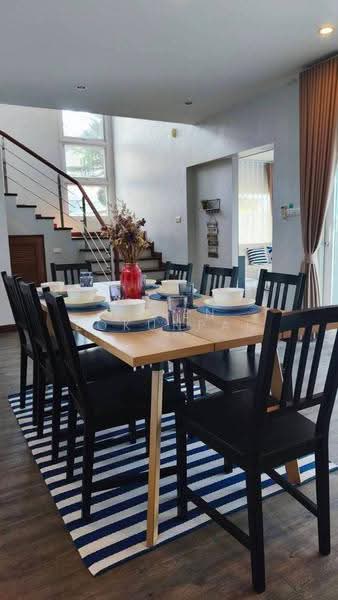 Seabreeze Villa Pattaya : ซีบรีส วิลล่า พัทยา, ชลบุรี, Sukhumvit Road, บางละมุง, ชลบุรี, 250 ตร.ม., วิลล่า ขาย, โดย Valen Lokunpai , 500537343 - DDproperty.com
