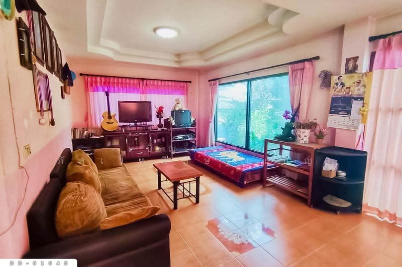 บ้านเดี่ยว เมืองลำพูน ใกล้สำนักงานสาธารณสุขจังหวัดลำพูน DD-01045, ลำพูน, อุโมงค์, เมืองลำพูน, ลำพูน, 230 ตร.ม., บ้านเดี่ยว ขาย, โดย เบ็ญจวริณ ภัคเวทพิสิษฐ์(เบ็ญ), 500537352 - DDproperty.com