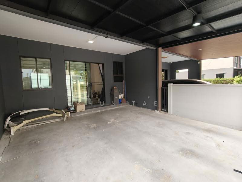 Pleno Pahonyothin 54/1, Bangkok, Soi Phahonyothin 54/1 Yak 4 (Wat Koh), Sai Mai, Bangkok, 2 Bedrooms, 120 sqm, Townhouse For Sale, by Khun Tae, 500537389 - DDproperty.com