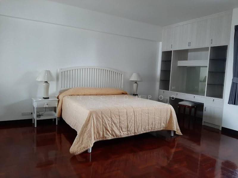 Kanta Mansion, Bangkok, 73 Soi Sukhumvit 26, Khong Tan, Khlong Toei, Bangkok, 3 Bedrooms, 265 sqm, Apartment For Rent, by Tongchompoo Pattanachaiwongkoon, 500537412 - DDproperty.com