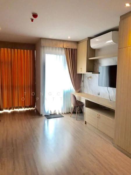 Rhythm Ekkamai, Bangkok, 11 Soi Sukhumvit 63, Khlongtoei Nua, Watthana, Bangkok, Studio, 30 sqm, Condo For Rent, by Tongchompoo Pattanachaiwongkoon, 500537418 - DDproperty.com