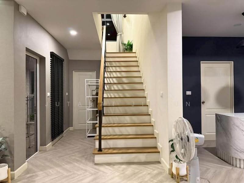 Centro Rama 2-Puttabucha, Bangkok, Soi Puttabucha 32, Puttabucha Road, Bangmot, Thung Khru, Bangkok, 4 Bedrooms, 227 sqm, Single Detached House For Rent, by Jutarat Jitmun, 500537419 - DDproperty.com