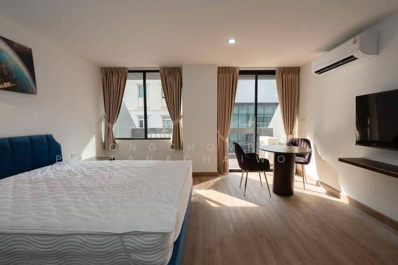 PSJ Penthouse : พีเอสเจ เพนท์เฮ้าส์, กรุงเทพ, ซอย สุขุมวิท 6, คลองเตย, กรุงเทพ, 44 ตร.ม., อพาร์ทเมนท์ ให้เช่า, โดย Tongchompoo Pattanachaiwongkoon, 500537435 - DDproperty.com