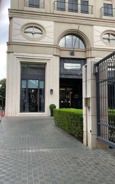 The Diplomat Sathorn, Bangkok, 158 Sathorn Nua Road, Silom, Bang Rak, Bangkok, 2 Bedrooms, 75 sqm, Condo For Sale, by Tongchompoo Pattanachaiwongkoon, 500537442 - DDproperty.com