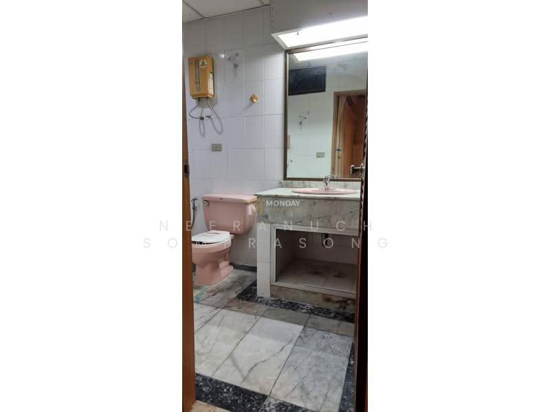 Phayathai Plaza, Bangkok, 46 Phaya Thai Road, Thanon Phaya Thai, Ratchathewi, Bangkok, 2 Bedrooms, 66 sqm, Condo For Sale, by Neeranuch Somprasong, 500537446 - DDproperty.com