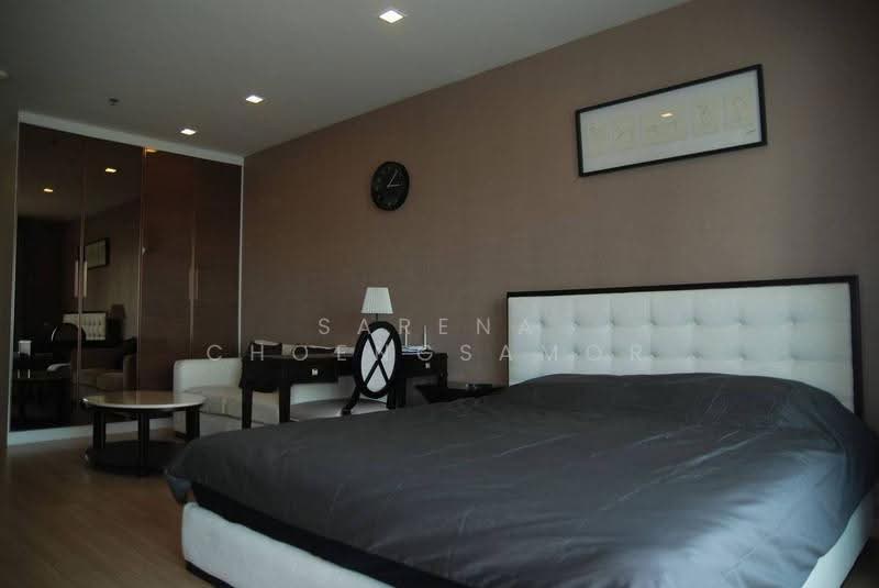 Sky Walk Residences, Bangkok, 1599 Sukhumvit Road, Phra Kanong Nua, Watthana, Bangkok, Studio, 40 sqm, Condo For Rent, by Sarena Choengsamor, 500537503 - DDproperty.com