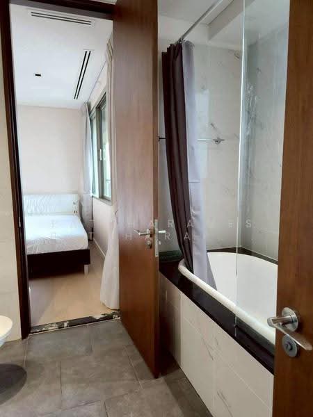 The Lakes, Bangkok, 123 Ratchadaphisek Road, Khlong Toei, Bangkok, 2 Bedrooms, 142 sqm, Condo For Rent, by Patcharames Pattharapornviboon, 500537524 - DDproperty.com
