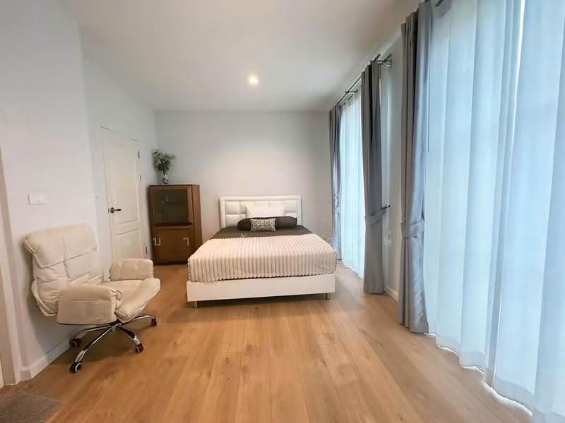Laddarom Chatuchot 15, Bangkok, Soi Chatuchot 15, O-Ngoen, Sai Mai, Bangkok, 4 Bedrooms, 240 sqm, Single Detached House For Rent, by บุษบา รัตนวงษ์ชัย, 500537544 - DDproperty.com