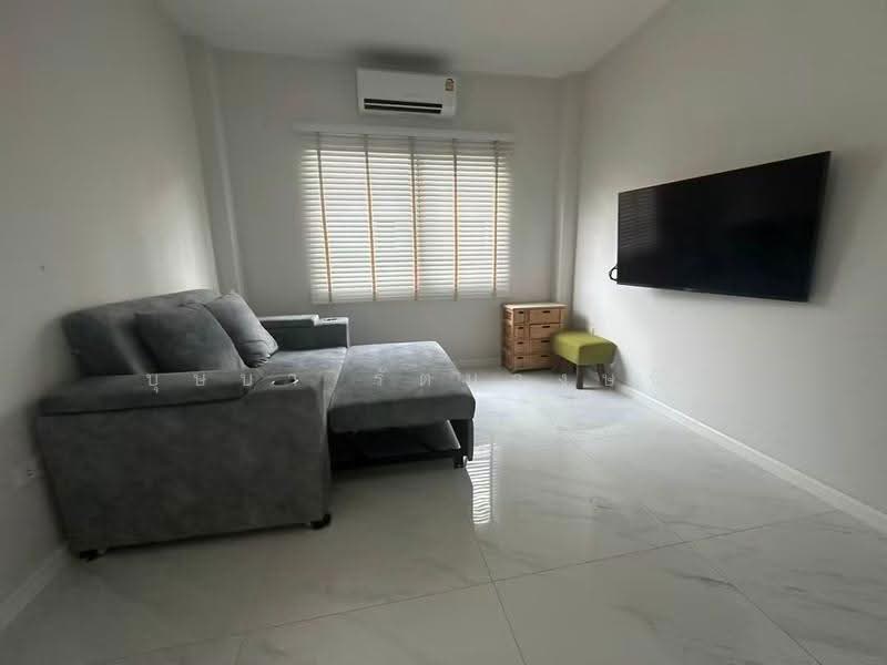 Laddarom Chatuchot 15, Bangkok, Soi Chatuchot 15, O-Ngoen, Sai Mai, Bangkok, 4 Bedrooms, 240 sqm, Single Detached House For Rent, by บุษบา รัตนวงษ์ชัย, 500537544 - DDproperty.com