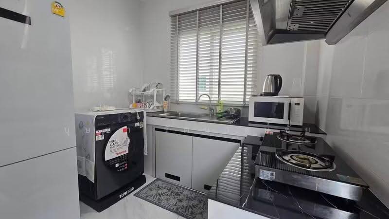 Laddarom Chatuchot 15, Bangkok, Soi Chatuchot 15, O-Ngoen, Sai Mai, Bangkok, 4 Bedrooms, 240 sqm, Single Detached House For Rent, by บุษบา รัตนวงษ์ชัย, 500537544 - DDproperty.com