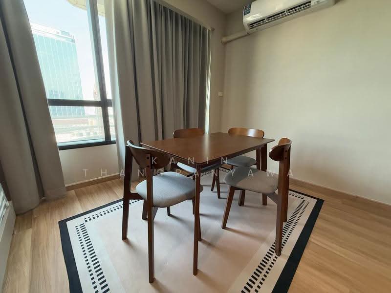 President Place, Bangkok, 975 Phloen Chit Rd, Lumphini, Pathum Wan, Bangkok, 1 Bedroom, 40 sqm, Condo For Rent, by Kanin Thangpanyawa, 500537557 - DDproperty.com