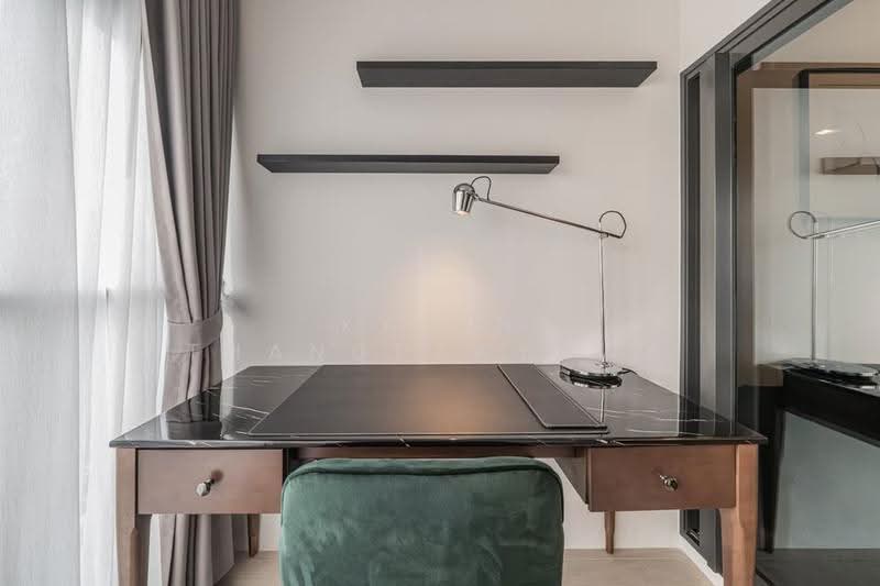 Life Phahon-Ladprao, Bangkok, 996 Phahonyothin Road, Jom Phon, Chatuchak, Bangkok, 1 Bedroom, 35 sqm, Condo For Rent, by Kanin Thangpanyawa, 500537564 - DDproperty.com