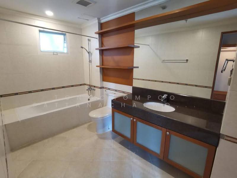 BT Residence, Bangkok, 8 Soi Sukhumvit 8, Khlong Toei, Bangkok, 3 Bedrooms, 300 sqm, Apartment For Rent, by Tongchompoo Pattanachaiwongkoon, 500537573 - DDproperty.com