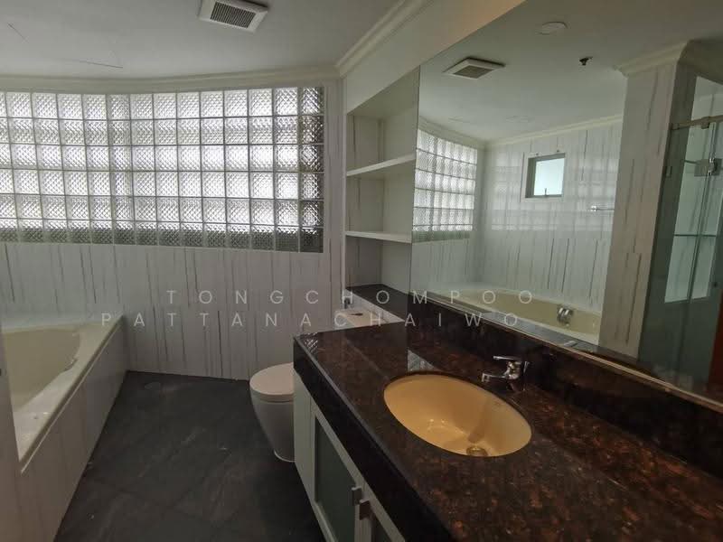 BT Residence, Bangkok, 8 Soi Sukhumvit 8, Khlong Toei, Bangkok, 3 Bedrooms, 300 sqm, Apartment For Rent, by Tongchompoo Pattanachaiwongkoon, 500537573 - DDproperty.com