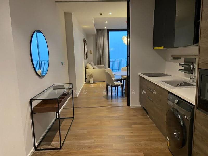 Muniq Langsuan, Bangkok, Soi Tonson, Lumphini, Pathum Wan, Bangkok, 2 Bedrooms, 95 sqm, Condo For Rent, by Kanin Thangpanyawa, 500537601 - DDproperty.com