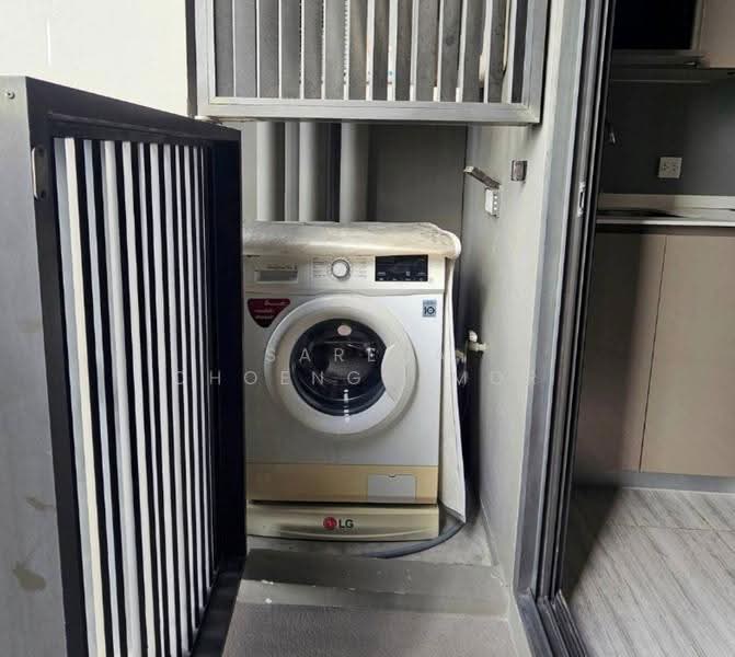 Whizdom Essence, Bangkok, 5 Piyabutr 1 Alley, Bang Chak, Phra Khanong, Bangkok, 1 Bedroom, 35 sqm, Condo For Rent, by Sarena Choengsamor, 500537648 - DDproperty.com