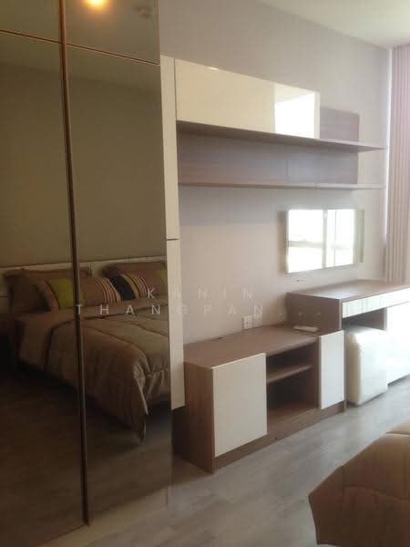 The Room Sathorn, Bangkok, 78 Pan Road, Silom, Bang Rak, Bangkok, 1 Bedroom, 50 sqm, Condo For Rent, by Kanin Thangpanyawa, 500537651 - DDproperty.com