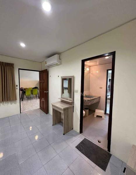 J.C. Tower, Bangkok, Soi Sukhumvit 55, Khlong Tan Nua, Watthana, Bangkok, 2 Bedrooms, 90 sqm, Condo For Rent, by Kanin Thangpanyawa, 500537664 - DDproperty.com