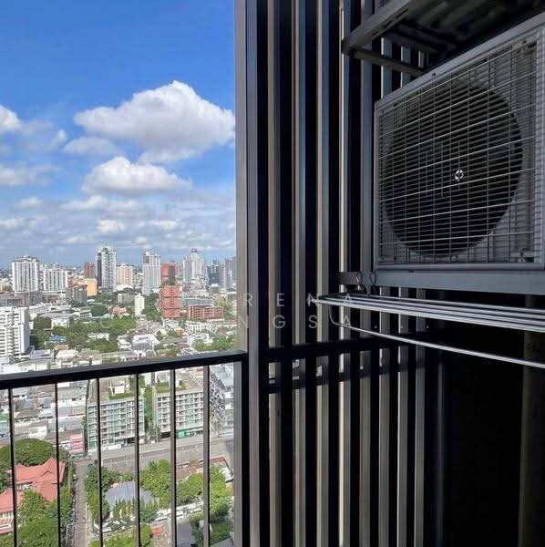 Oka Haus Sukhumvit 36, Bangkok, 3399 Rama 4 Road, Khong Tan, Khlong Toei, Bangkok, 1 Bedroom, 35 sqm, Condo For Sale, by Sarena Choengsamor, 500537680 - DDproperty.com