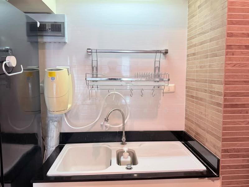 Baan Klang Krung Siam-Pathumwan, Bangkok, Petchburi Road, Thanon Phetchaburi, Ratchathewi, Bangkok, 2 Bedrooms, 84 sqm, Condo For Sale, by CHAWALIT KONGSAKPAIBUL, 500537683 - DDproperty.com