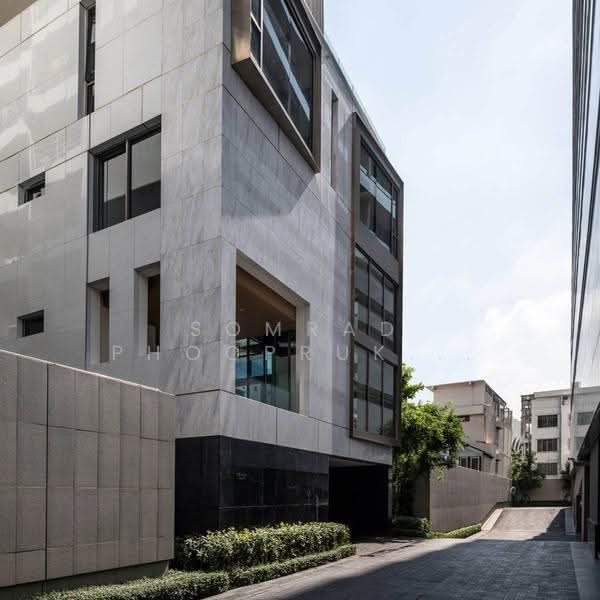 Saladaeng One, Bangkok, Sala Daeng 1 Alley, Silom, Bang Rak, Bangkok, 1 Bedroom, 50 sqm, Condo For Rent, by Somrad Phoopruksachart, 500537704 - DDproperty.com