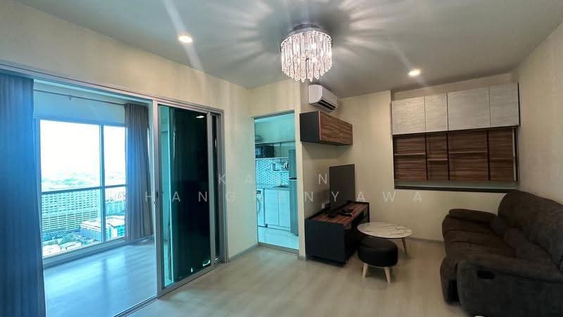 Life Ratchadapisek, Bangkok, 279 Ratchadapisaek Road, Huai Khwang, Bangkok, 2 Bedrooms, 46 sqm, Condo For Rent, by Kanin Thangpanyawa, 500537738 - DDproperty.com