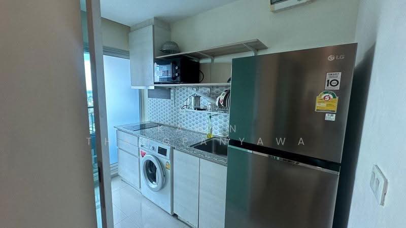 Life Ratchadapisek, Bangkok, 279 Ratchadapisaek Road, Huai Khwang, Bangkok, 2 Bedrooms, 46 sqm, Condo For Rent, by Kanin Thangpanyawa, 500537738 - DDproperty.com