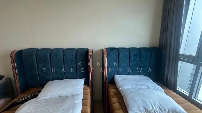 Life Ratchadapisek, Bangkok, 279 Ratchadapisaek Road, Huai Khwang, Bangkok, 2 Bedrooms, 46 sqm, Condo For Rent, by Kanin Thangpanyawa, 500537738 - DDproperty.com